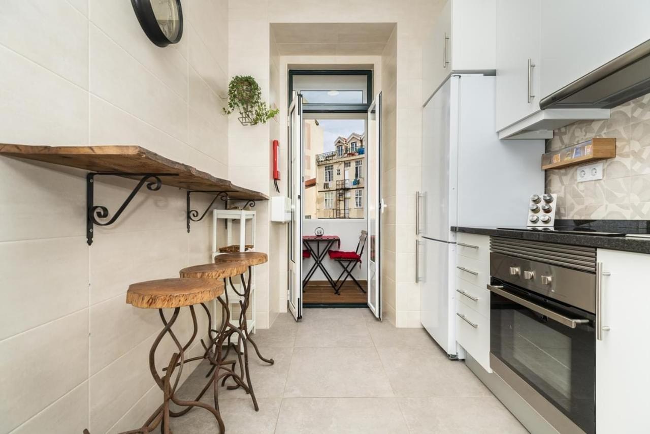 Groovy M2 R3 - Amazing Double Room With En-Suite Bathroom Lisboa Eksteriør bilde
